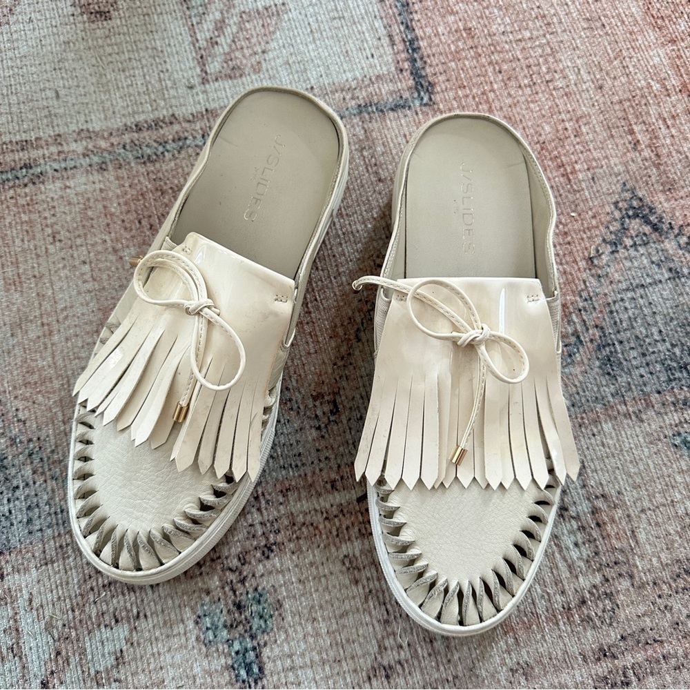 J Slides Cream Slip On Mules sz 9